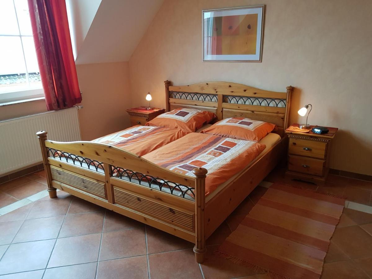 Weingut Und Gaestehaus Henrici Friesenheim is an Ortsgemeinde エクステリア 写真